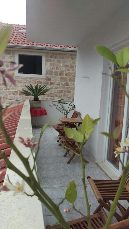 Ana Tudor Apartments Хвар Екстер'єр фото